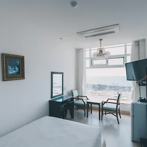 ホワイトハウス 済州市